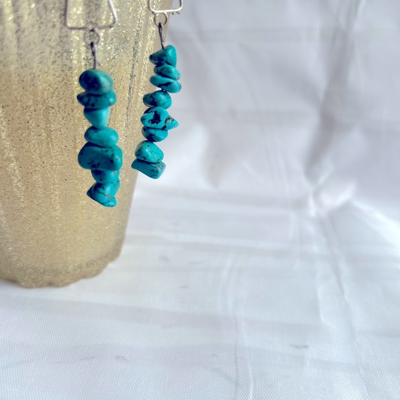 Stunning one of a kind green earrings hand made - Picture 5 of 5